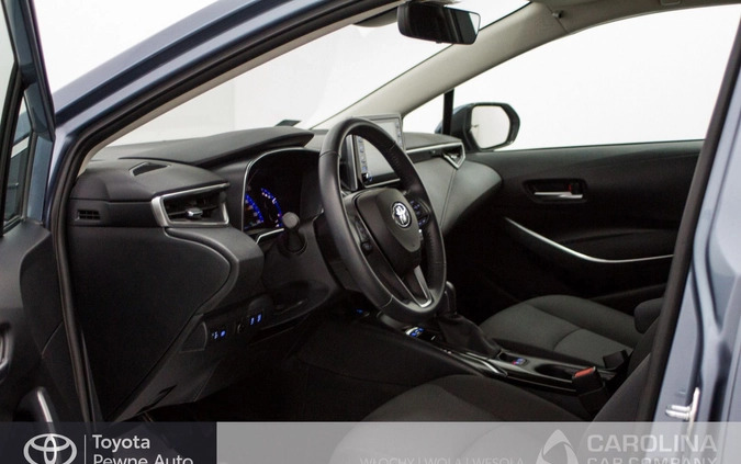 Toyota Corolla cena 92300 przebieg: 28604, rok produkcji 2020 z Otwock małe 79